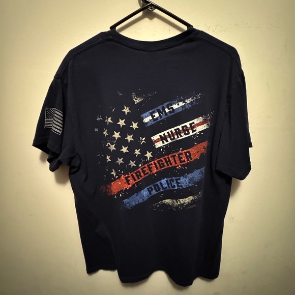Gildan Other - Navy Blue Graphic T-Shirt